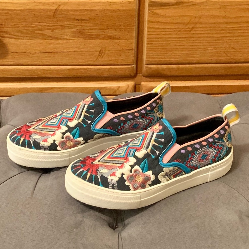 JW Embroidered Slip On Sneakers, 39